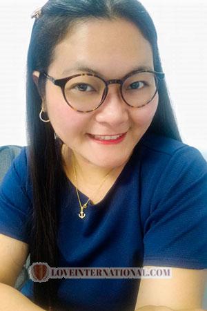 201903 - Arsenia Edad: 44 - Filipinas