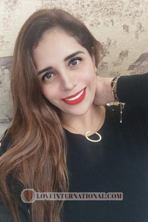 202025 - Cynthia Edad: 41 - Perú