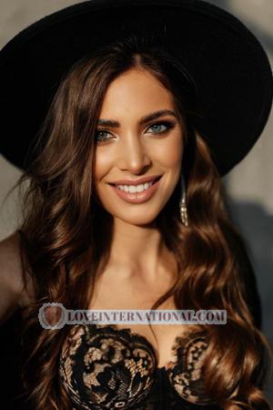 203350 - Elena Edad: 28 - Ucrania