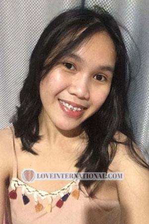203381 - Ana Leah Edad: 25 - Filipinas