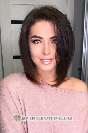 204116 - Ekaterina Edad: 30 - Ucrania
