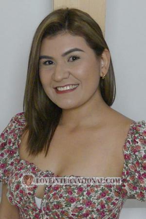 204166 - Nina Edad: 29 - Colombia