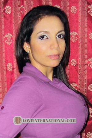 204176 - Leimy Edad: 44 - Costa Rica