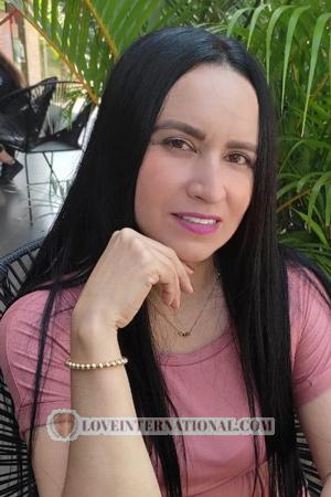 204198 - Jessenia Edad: 47 - Colombia