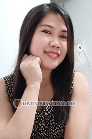 206344 - Jennifer Edad: 36 - Filipinas