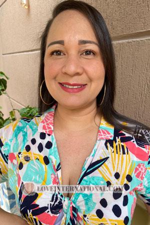 208865 - Cristina Edad: 45 - Colombia