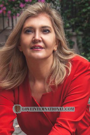 209502 - Valentina Edad: 49 - Alemania