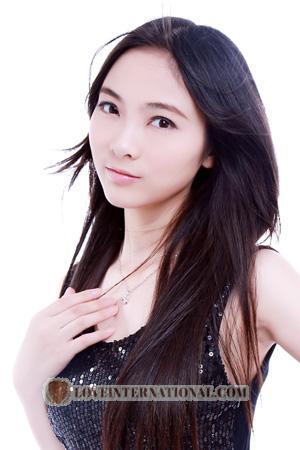 210159 - Rainbow Edad: 30 - China