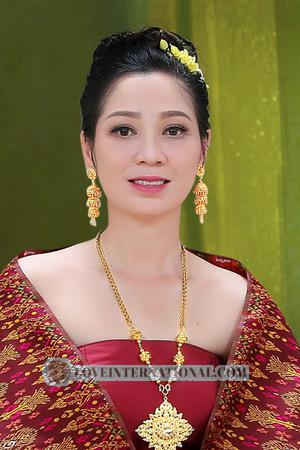 211472 - Seila Edad: 37 - Cambodia