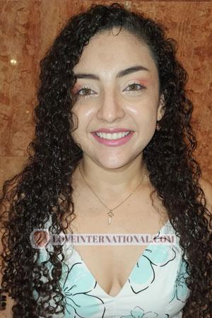 211552 - Eliana Edad: 32 - Colombia