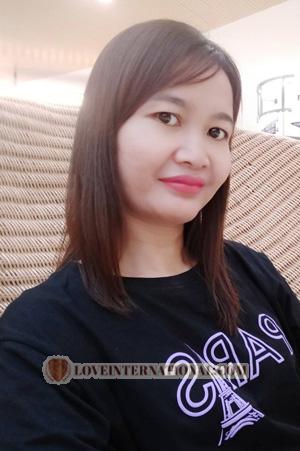 212270 - Somthawan Edad: 38 - Tailandia