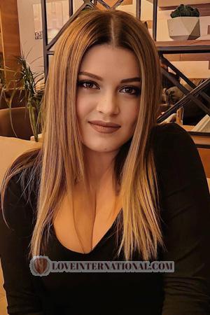 213115 - Katerina Edad: 32 - Ucrania