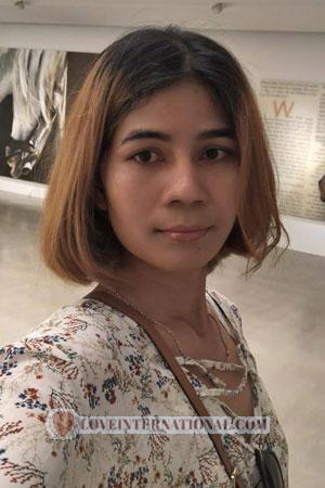 213542 - Sokuna Edad: 42 - Cambodia