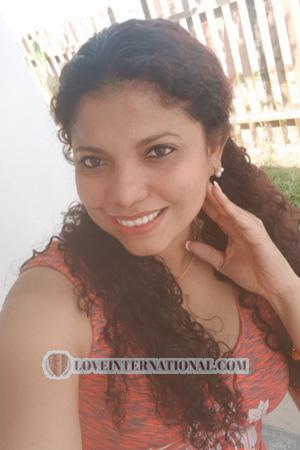 Ladies of Perú