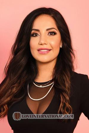 214424 - Yamilet Edad: 37 - México