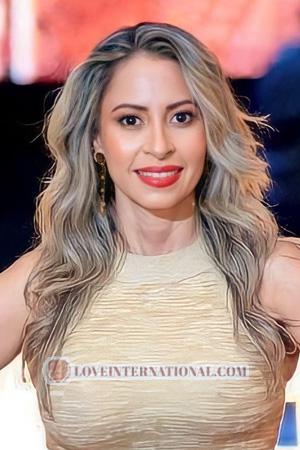 214893 - Karen Edad: 42 - Colombia