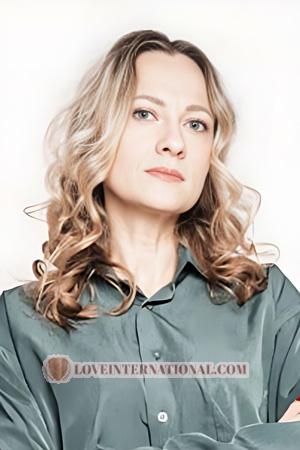 215098 - Elena Edad: 39 - Rusia