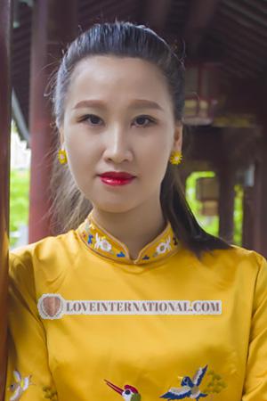 215179 - Solome Edad: 37 - China