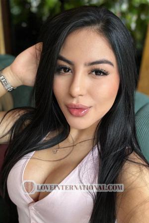215654 - Juliana Edad: 25 - Colombia