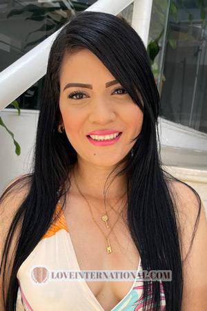 216424 - Carmen Edad: 39 - Colombia