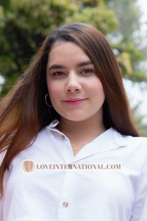 217041 - Emely Edad: 23 - Colombia