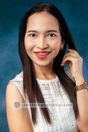 217370 - Sukumarn (Bee) Edad: 46 - Tailandia