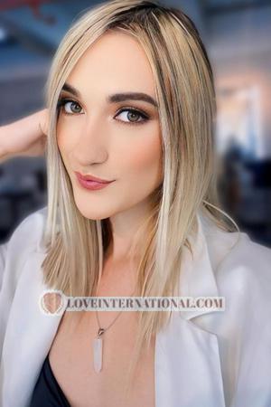 218371 - Johanna Edad: 29 - Colombia
