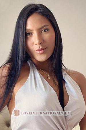 218742 - Linda Edad: 27 - Colombia