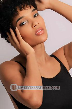220320 - Deborah Edad: 21 - Brazil