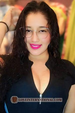 220514 - Lorena Edad: 37 - Ecuador