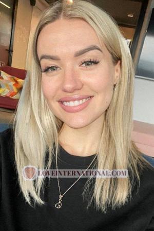 221663 - Daria Edad: 23 - Ucrania