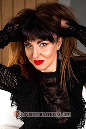 221685 - Viktoriia Edad: 47 - Ucrania