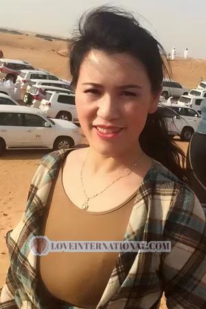 221939 - Wenmei Edad: 53 - China