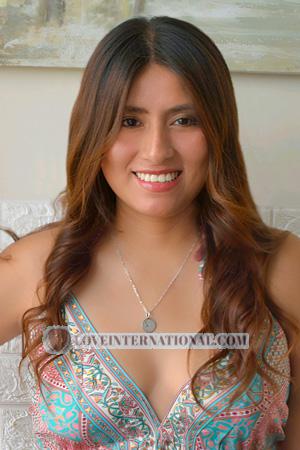 Ladies of Perú