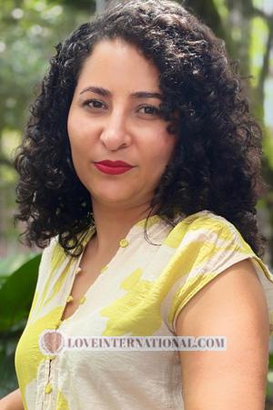 222800 - Maria Edad: 39 - Colombia