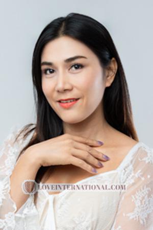 223141 - Onjiranat (Pui) Edad: 37 - Tailandia