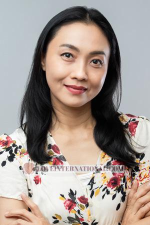 223556 - Paleerat Edad: 48 - Tailandia