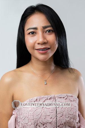 223909 - Vi Edad: 44 - Tailandia