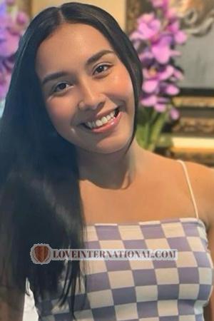 224478 - Adriana Edad: 25 - Colombia