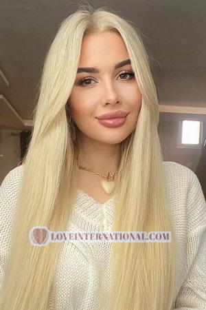 224773 - Anastasiia Edad: 41 - Ucrania