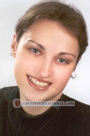 52906 - Julia Edad: 26 - Ucrania