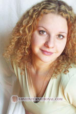 53109 - Alina Edad: 28 - Ucrania