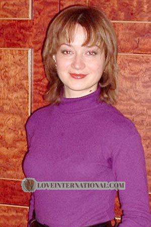 57052 - Irina Edad: 40 - Ucrania