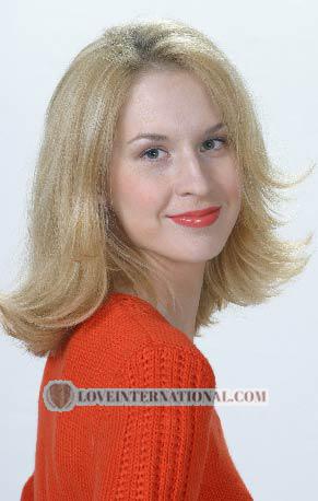 58670 - Alina Edad: 29 - Russia