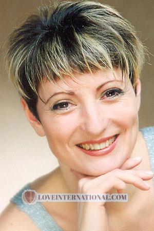 59000 - Lidia Edad: 40 - Russia