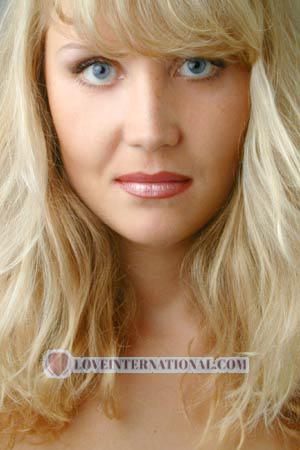 63719 - Julia Edad: 31 - Russia