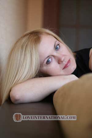 85289 - Margarita Edad: 46 - Letonia