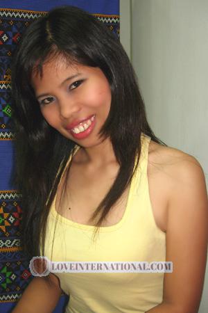 92382 - Cherlyn Edad: 28 - Filipinas