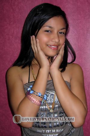 96785 - Gladys Edad: 21 - Filipinas